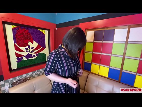 ❤️ Puttana giapponese con grandi tette si masturba con sex toys e ha un orgasmo. Parla in un'intervista della sua esperienza di scopata. Tette enormi e figa pelosa che geme forte. Osakaporn ️❌ Video di sesso al it.port-amurasso.ru ☑