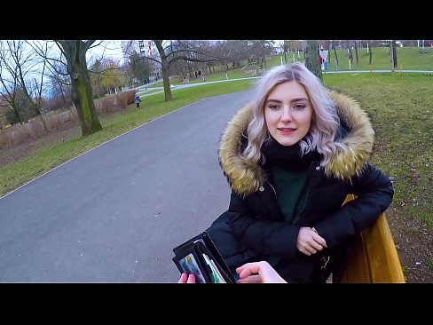 ❤️ Ingoia la sborra calda di uno sconosciuto per soldi - pompino nel parco di Eva Elfie ️❌ Video di sesso al it.port-amurasso.ru ☑